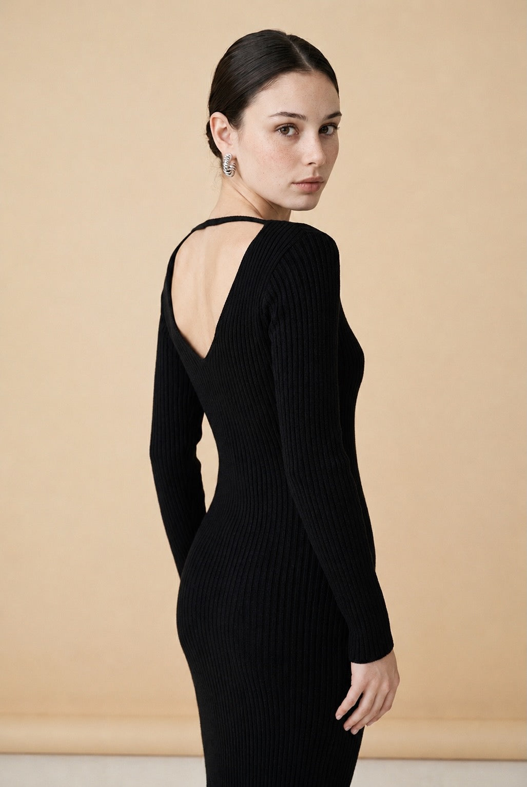 Coracao Soft Viscose Blend Fitted Dress in Black | Casa Maly