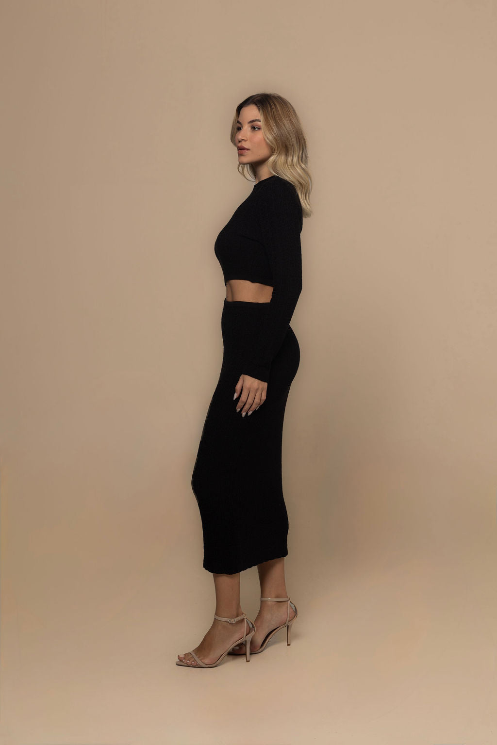 Samantha Black Cutout Long-Sleeve Knit Dress | Casa Maly