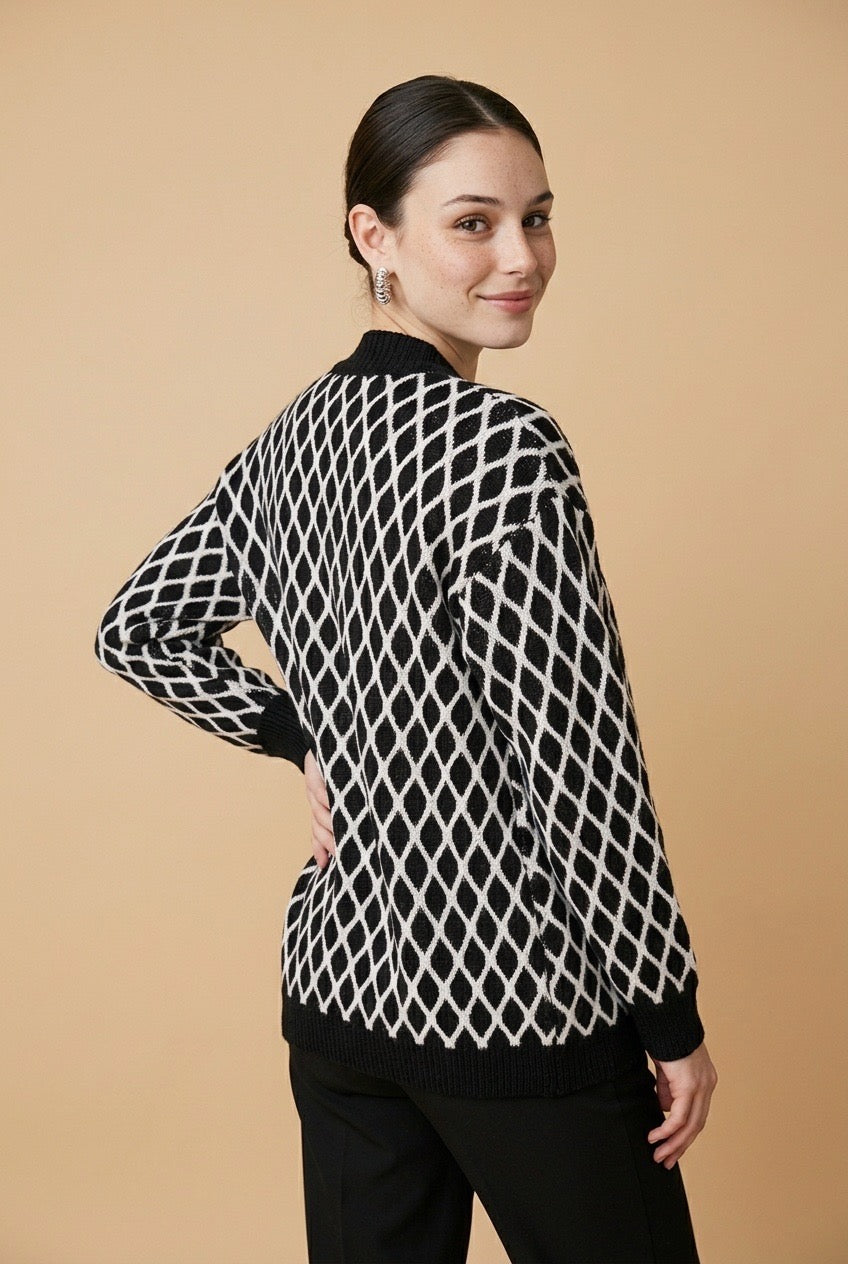 Rombo Black & White Diamond Knit Cardigan | Casa Maly